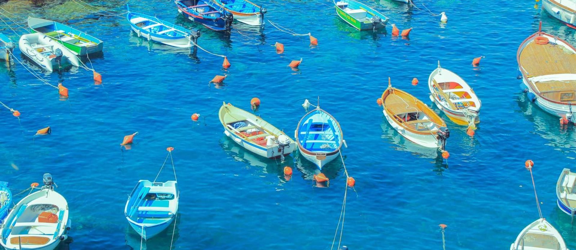 boats of different colors